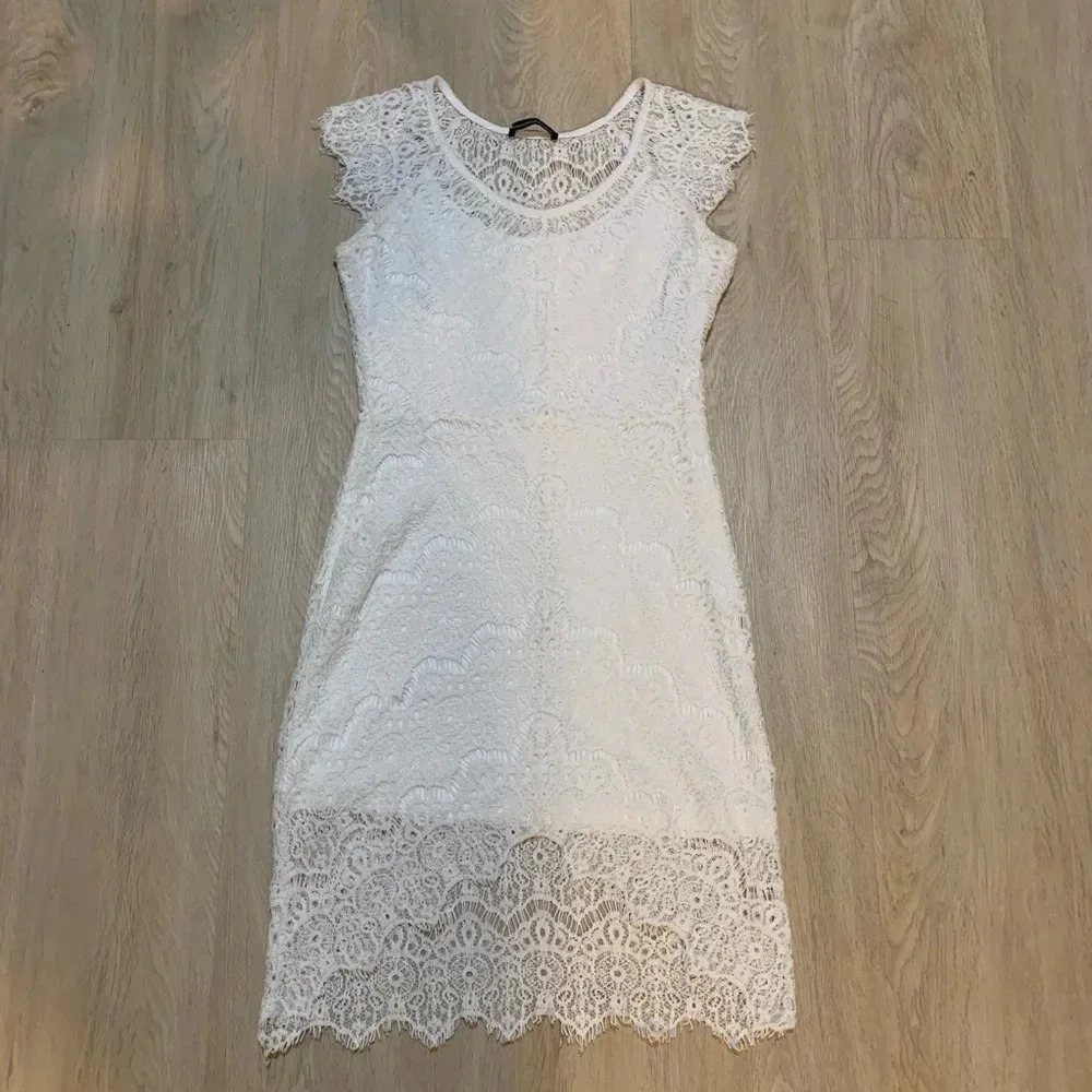 White lace dress